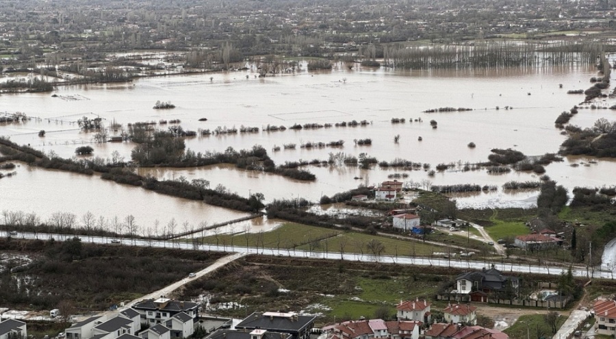Tarım arazileri su altında kaldı!