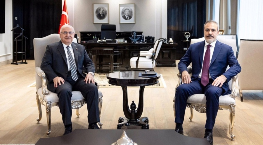 Dışişleri Bakanı ve Milli Savunma Bakanı bir araya geldi