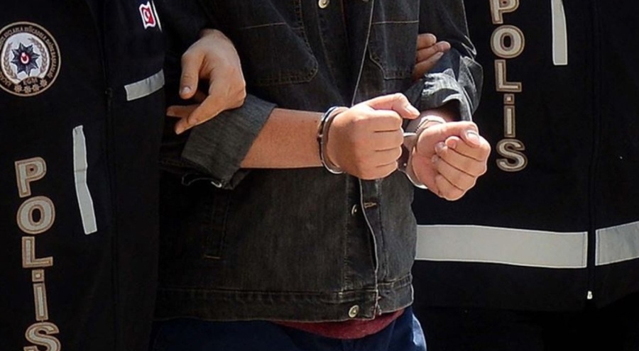 Eskişehir'de zehir tacirlerine yönelik operasyonda 4 tutuklama