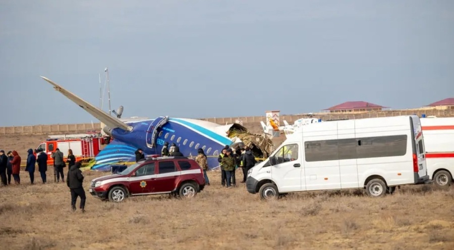 Kazakistan'da düşen yolcu uçağının Rus hava savunma sistemi tarafından düşürüldüğü belirlendi