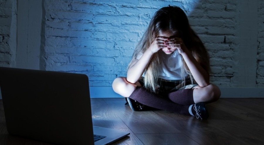 Çocuk fotoğraflarıyla sanal dilencilik!