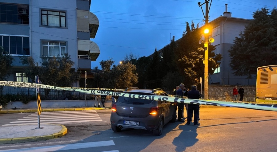 Trafikte tartışan sürücüler birbirlerine ateş açtı