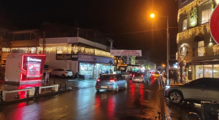 Tekirdağ'da kuvvetli yağış ve fırtına etkili oldu