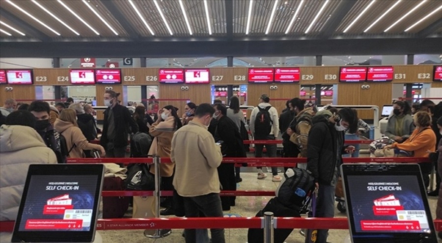 Yurt dışına çıkış harcına zam!