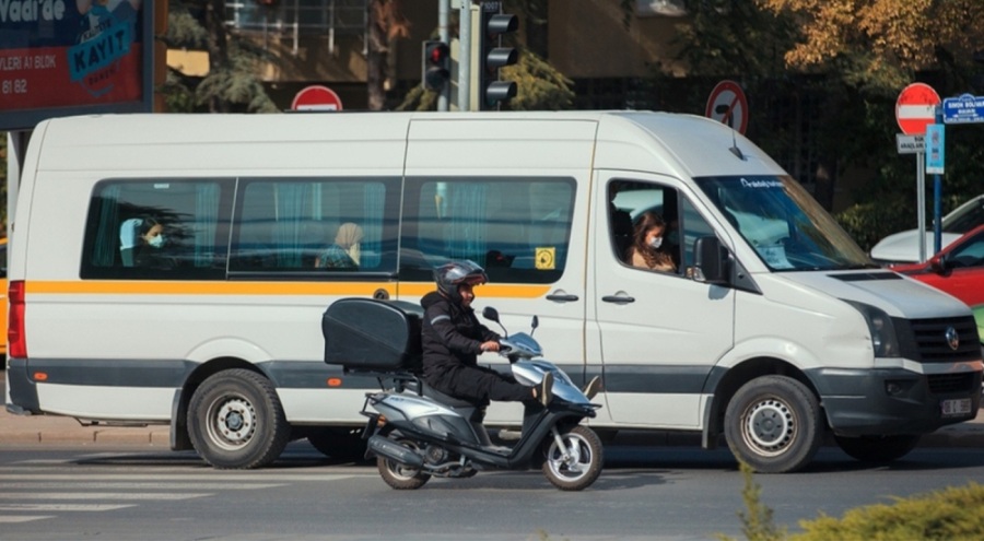 Motokuryelere paket baskısı, Azrail ile yarışıyorlar