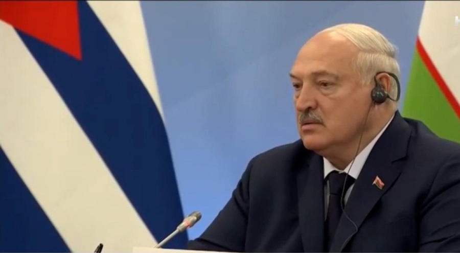 Putin sessizce, Paşinyan ve Lukaşenko'nun tartışmasını izledi