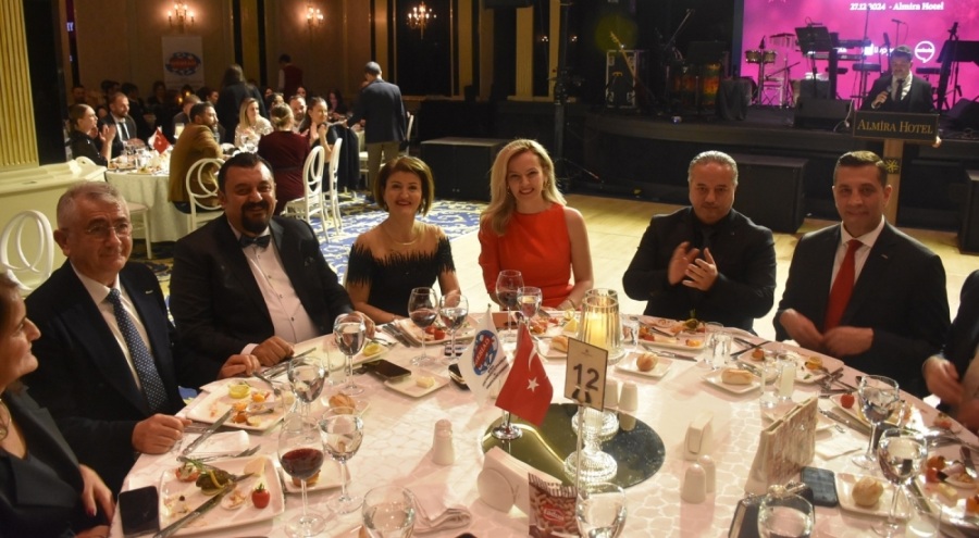 GESİAD'dan yeni yıl kutlaması