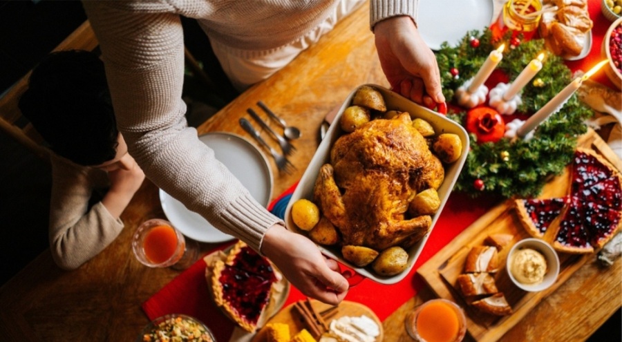 Yılbaşı gecesi zehir olmasın, yiyip-içtiklerimize dikkat!