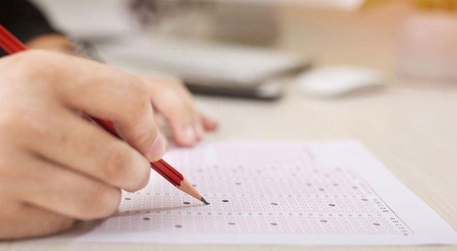 Öğretmen adaylarının KPSS'ye girme zorunluluğu kalkıyor