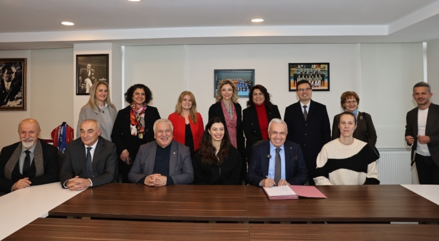 Nilüfer Belediyespor Eker'e iki transfer birden!