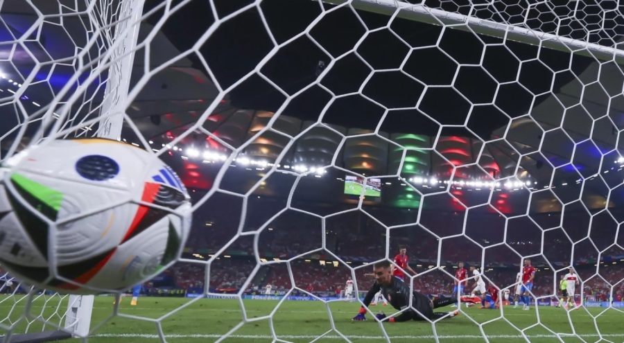 TRT yayın haklarını satın aldı: Maçlar şifresiz olacak