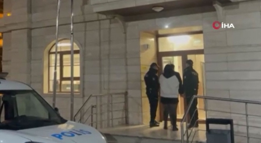 Havaya ateş eden baba-kız gözaltına alındı