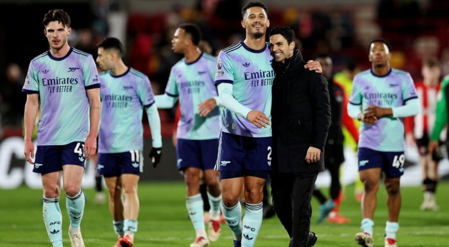 Arsenal, 2025'e galibiyetle başladı