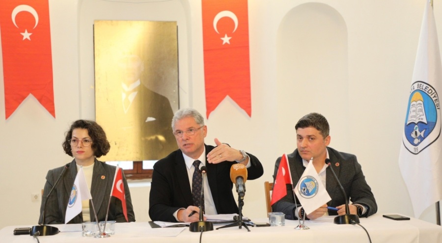Mudanya'da Güzelyalı Kapalı Pazar Yeri'ne esnafın efsane başkanı Emir Ali Usta'nın ismi verilecek