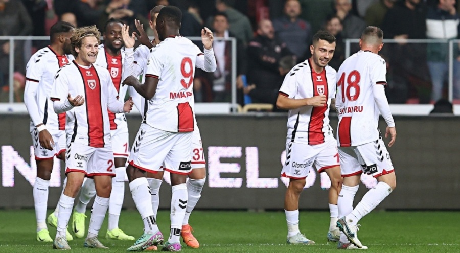 Samsunspor'da 4 futbolcu Trabzonspor maçında forma giyemeyecek