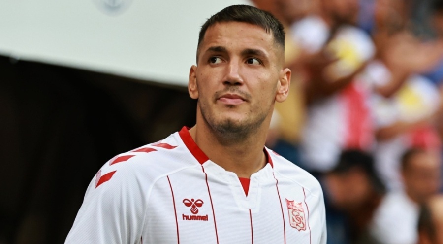 Sivasspor, Rey Manaj'ın sözleşmesini uzattı