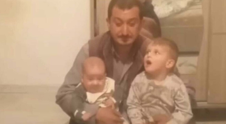 Yangında ölen 2 kardeş yan yana gömüldüler