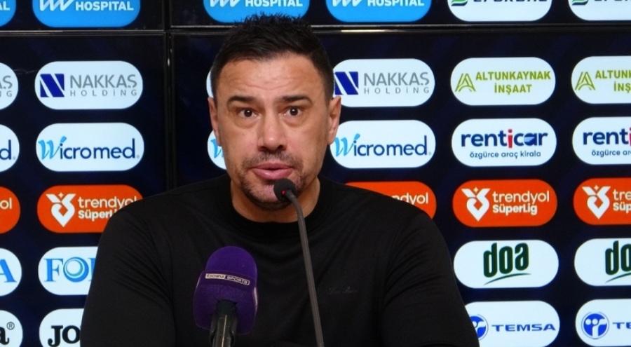 Başakşehir Teknik Direktörü: "Maçın hakemi öncelikle Türk futboluna hizmet etmeli"