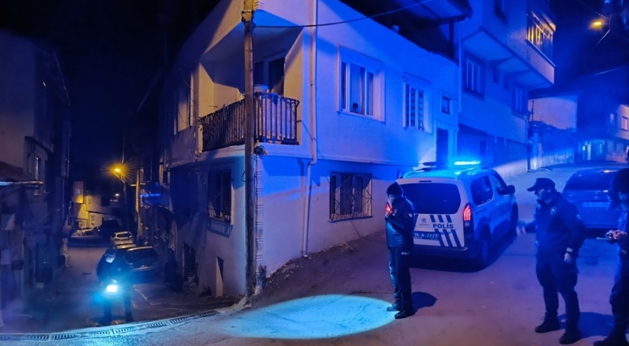 Bursa'da sokakta dehşet! Yürürken silahlı saldırıya uğradı
