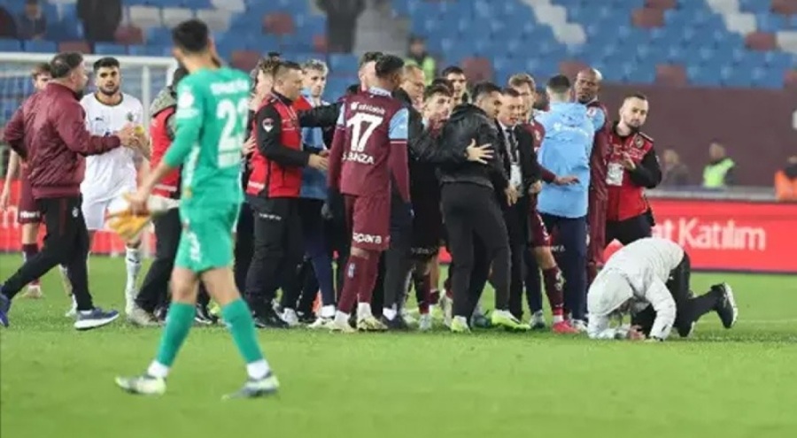 Trabzonspor'dan Alanyaspor teknik direktörü Sami Uğurlu'ya tepki