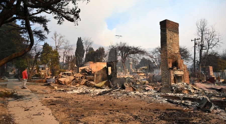 Los Angeles'ta sokağa çıkma yasağı ilan edildi