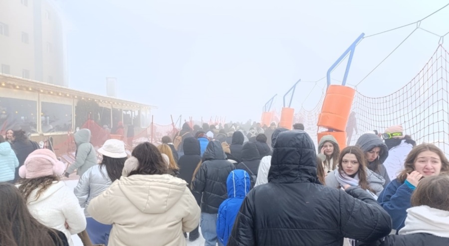 Uludağ'da hafta sonu izdihamı!