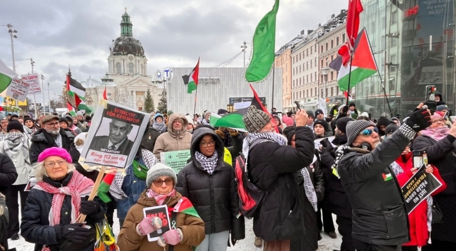 İsveç İsrail'i protesto etti