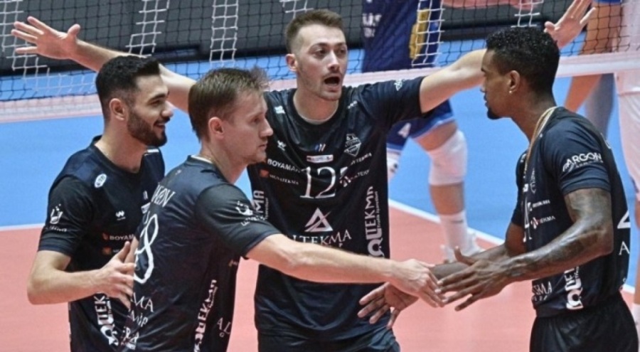 Bursa Büyükşehir Belediyespor: 2 - Altekma: 3