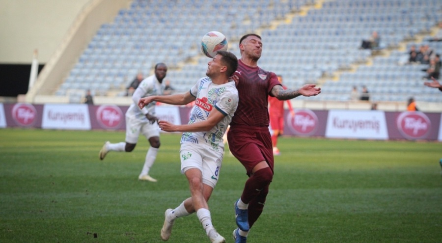 Çaykur Rizespor Hatayspor'u 2-1 yendi