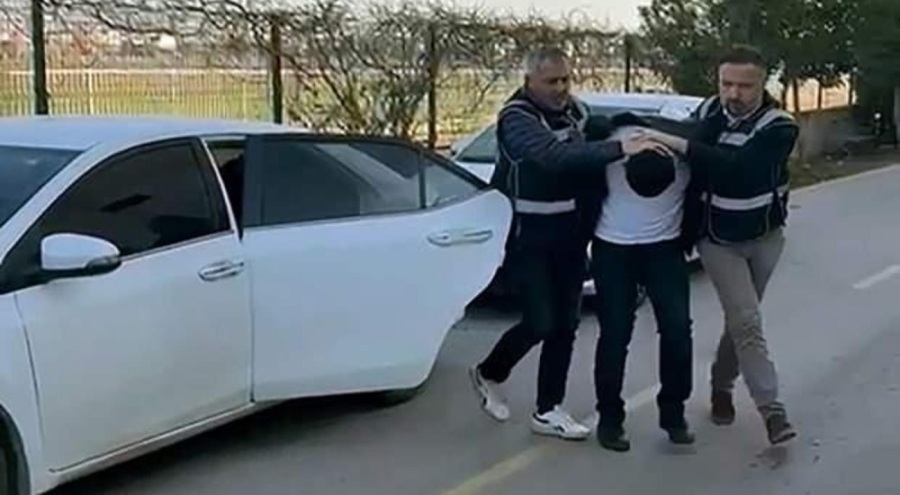 'Plakalara iyi bakın, belki bulursunuz' dedi bir gün sonra yakalandı!