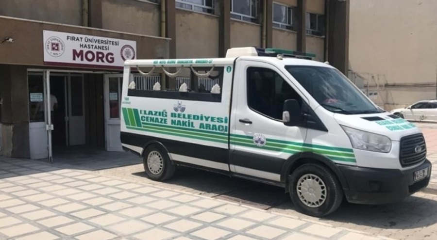 Cenazeyi yıkamayı unutup mezardan geri çıkardılar!