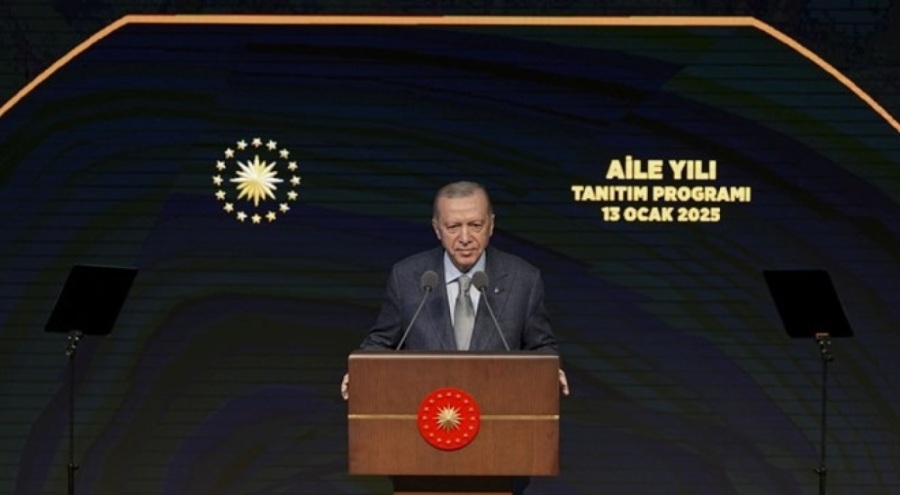 Cumhurbaşkanı Erdoğan açıkladı: Yeni evleneceklere faizsiz 150 bin lira kredi verilecek