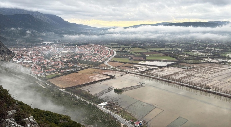 Muğla'da tarım arazileri su altında kaldı