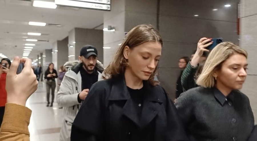 Serenay Sarıkaya ifade vermek için adliyeye geldi