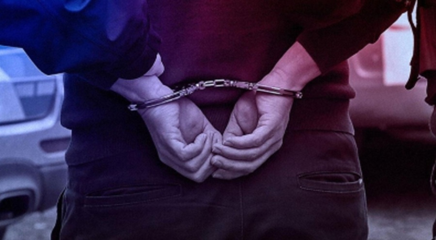 Evde ölü doğan bebeği gömdükleri iddiasına gözaltı