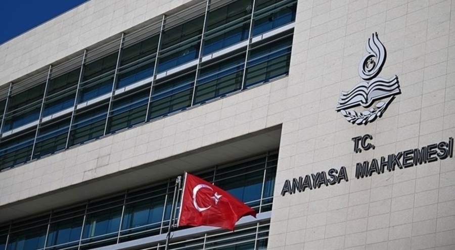 CHP, bazı yasa ve kararnamelerin iptali istemiyle AYM'ye başvurdu