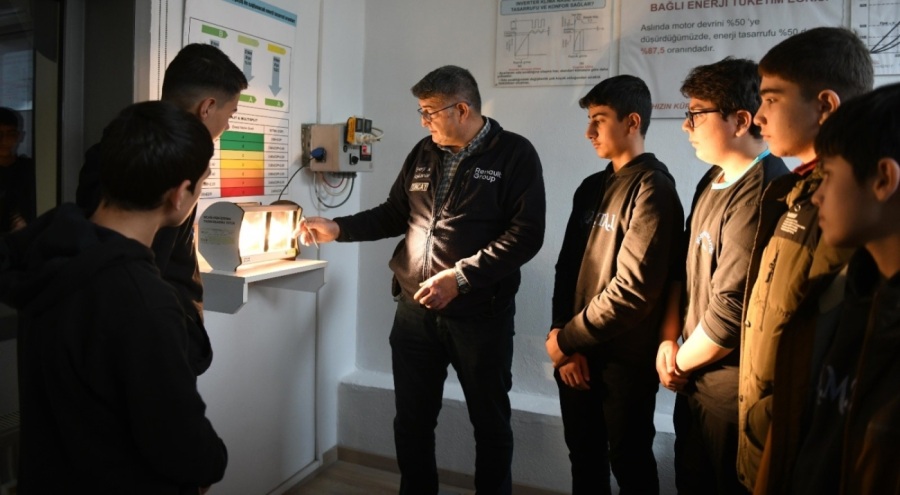 Nilüfer'de gençlere uygulamalı enerji tasarrufu eğitimi