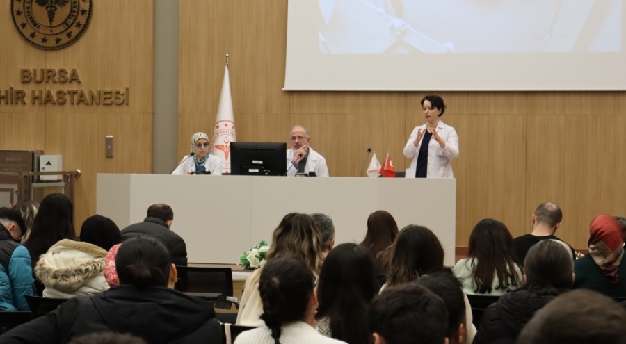 Yanık tedavisinde güncel gelişimler Bursa Şehir Hastanesi'nde konuşuldu