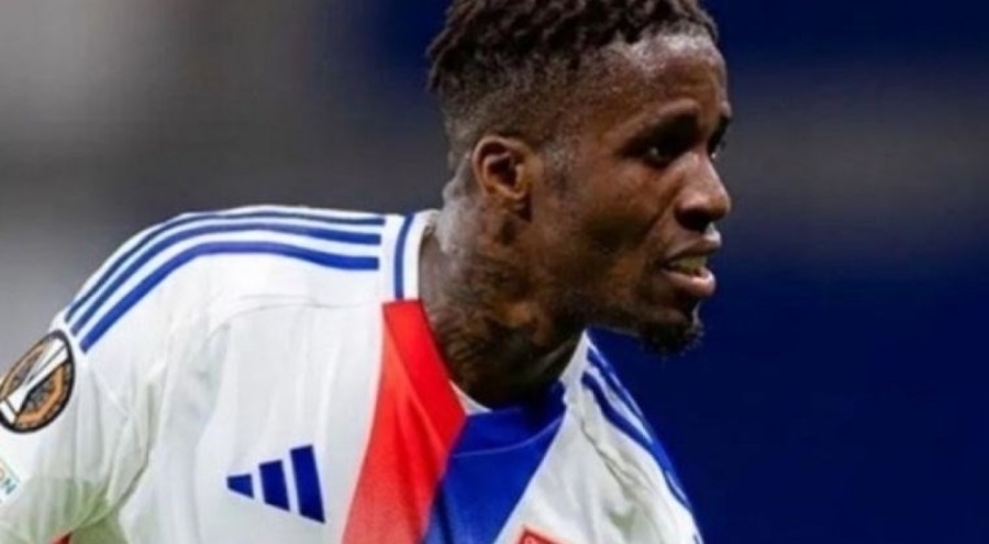 Galatasaray'da Zaha ayrılıyor