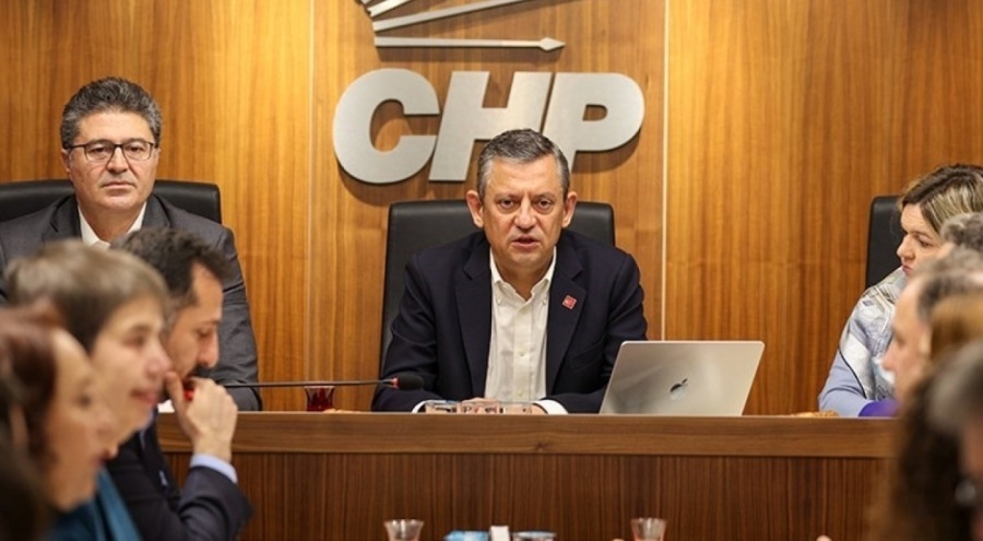 Özgür Özel, CHP'nin yol haritasını ilan edecek