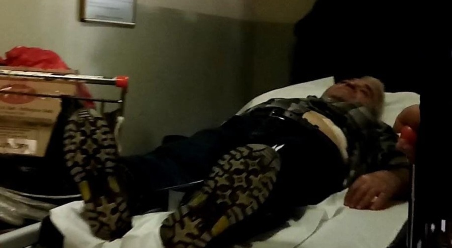Bursa'da psikolojik tedavi için doktora götürmek isteyen babasını bıçaklayıp, kaçtı