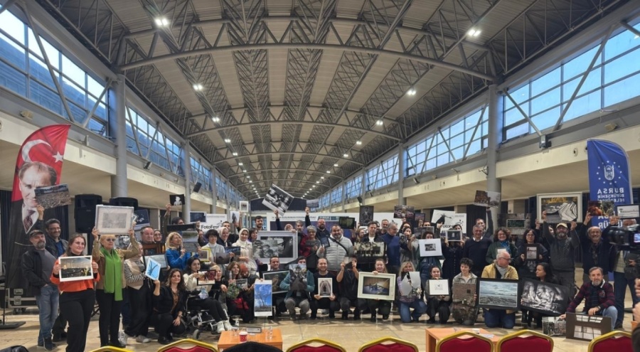 Bursa Fotofest, binlerce fotoğraf tutkununu bir araya getirdi