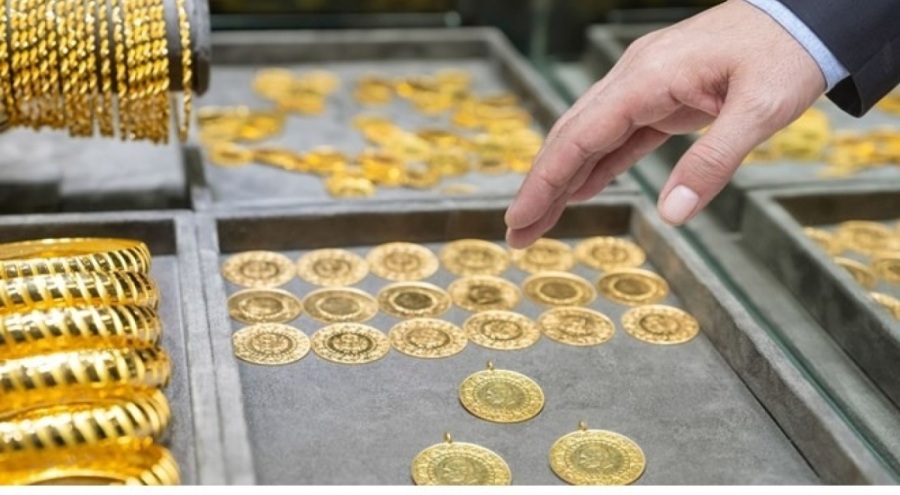 Altında Trump yükselişi