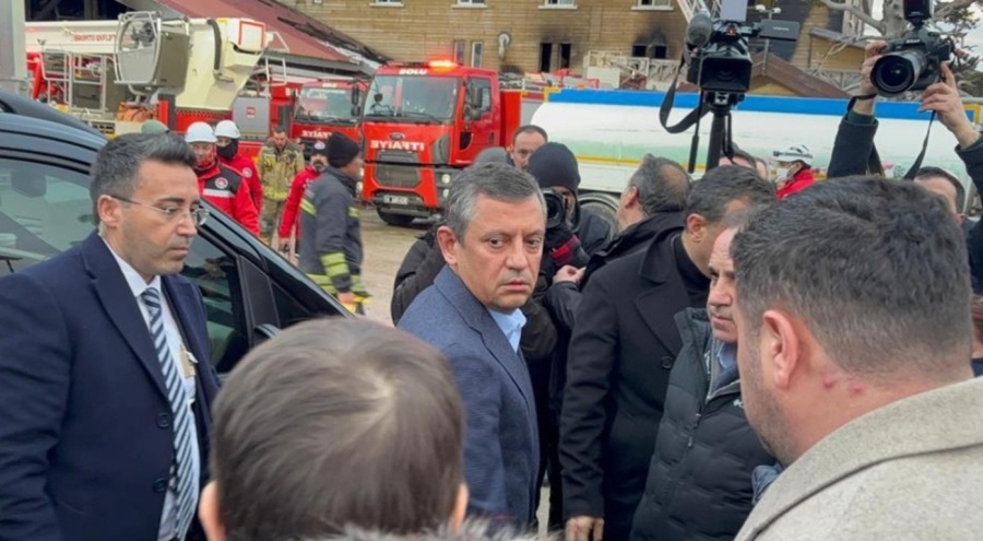 CHP lideri Özgür Özel, yangın faciasının yaşandığı bölgede