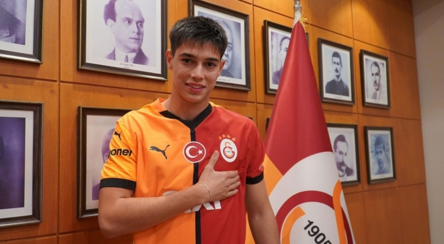 Berat Yılmaz Galatasaray'a imzayı attı