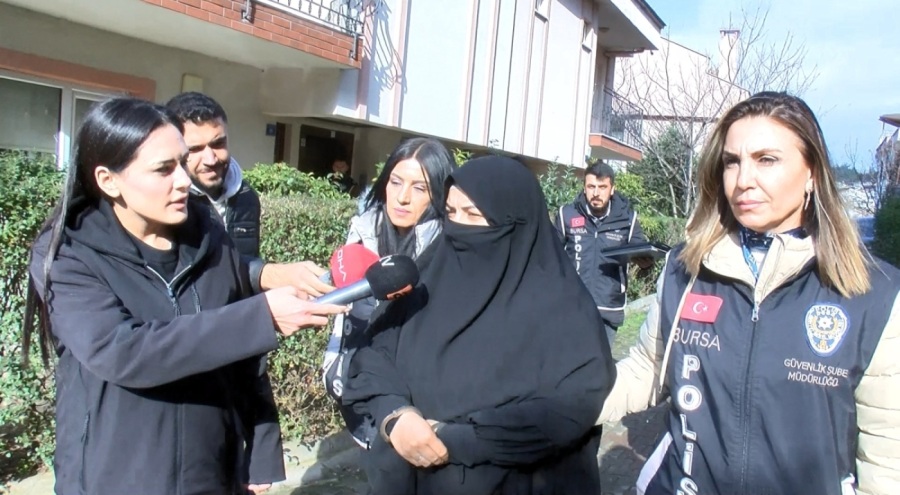 Bursa'daki üfürükçü kadının evine baskın!