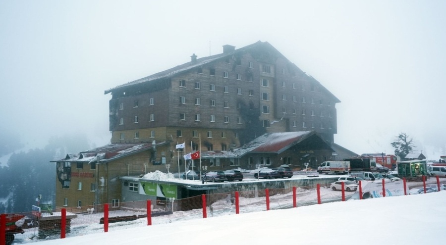 Grand Kartal Otel için hazırlanan ön hasar tespit raporu tamamlandı