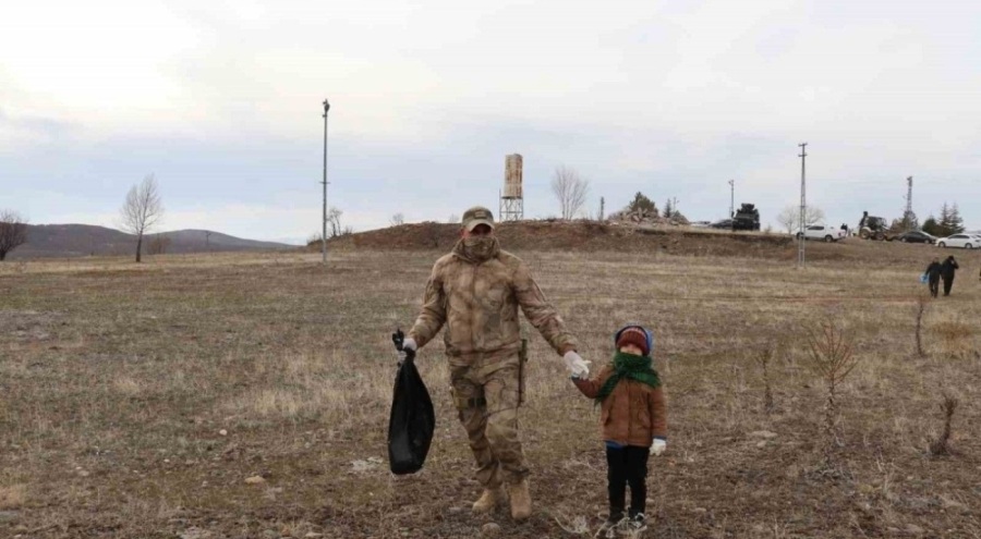 Jandarmadan anlamlı etkinlik