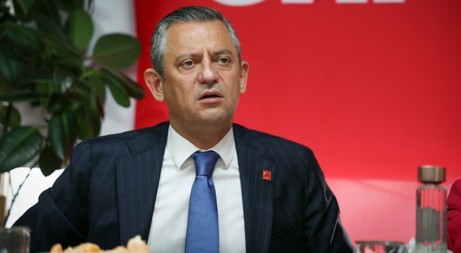 CHP Genel Başkanı Özel, şehit Emniyet Müdürü Gaffar Okkan'ı andı