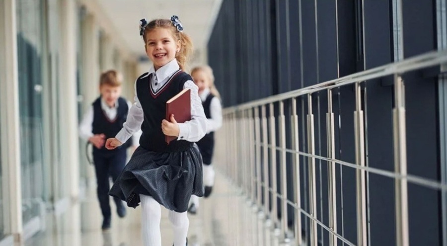 MEB'den özel okul kıyafetleriyle ilgili yeni karar!